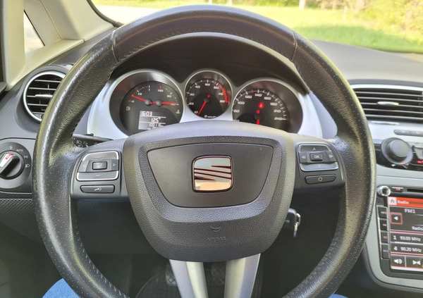 Seat Altea XL cena 28500 przebieg: 99800, rok produkcji 2011 z Cieszyn małe 326